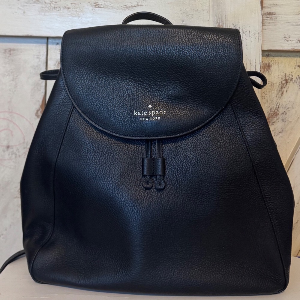 Kate Spade NY Leila Pebbled Leather large Flap Backpack Black Bag NWOT